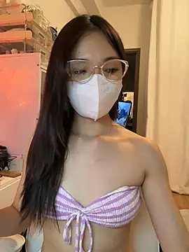 mimichannn99 online show from May 2, 10:31 am