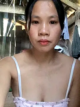 Snapshot of mit0-77 chatting on December 20, 1:23 am mit0-77 online show from December 20, 1:23 am