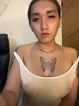 lil cummer69 online show from July 2, 2:33 am