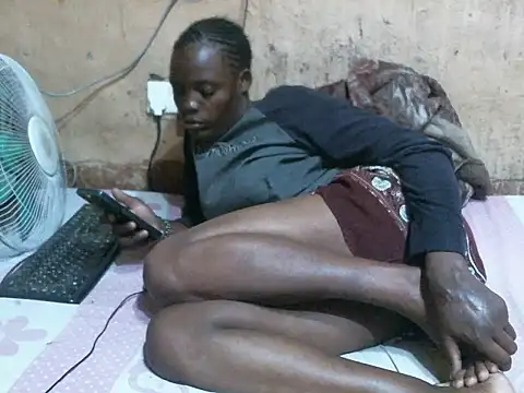 SEXY-NAIMA online show from June 17, 7:15 pm