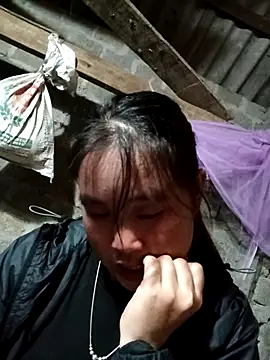 -myaa- online show from December 15, 11:25 am