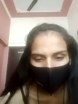 harshita01 online show from February 3, 8:08 am