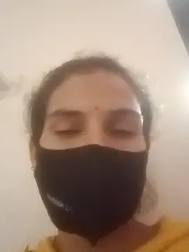 harshita01 online show from February 10, 9:46 am