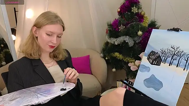 Snapshot of AsyaLumi chatting on December 16, 6:07 am AsyaLumi online show from December 16, 6:07 am