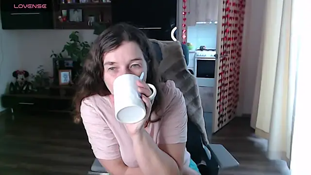 SofiaBoone online show from February 6, 7:23 am