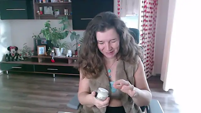 SofiaBoone online show from February 8, 6:28 am