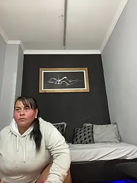 SayMarLuna online show from June 12, 9:14 pm