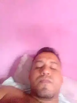 lesoley online show from December 18, 3:40 pm