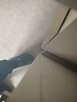 Snapshot of Julie9toma chatting on December 14, 1:49 pm Julie9toma online show from December 14, 1:49 pm