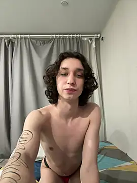 JuicyBoy777 online show from February 14, 9:55 pm