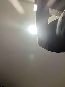 liliymike19 online show from January 10, 1:07 am