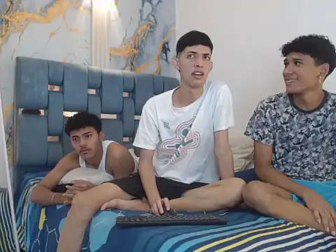 SWEET RABBIT1 online show from December 22, 7:22 pm