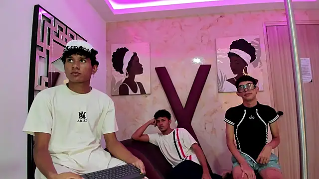 SWEET RABBIT1 online show from January 14, 8:14 pm