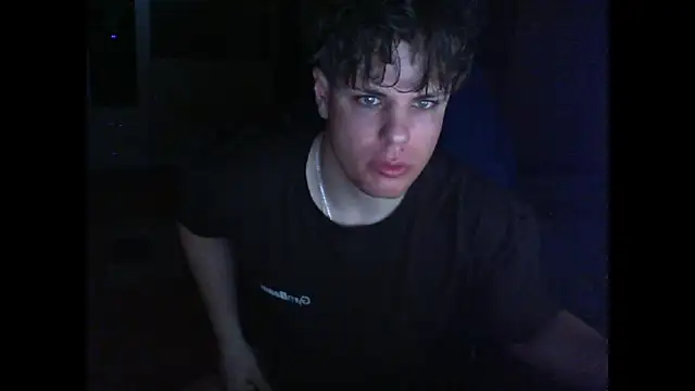 GymGuy0505 online show from January 18, 11:19 pm