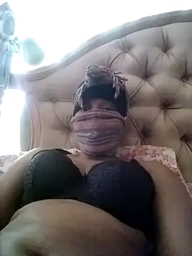 Fancyface012 online show from December 21, 1:07 pm