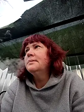 Snapshot of milfstress chatting on March 28, 4:23 am milfstress online show from March 28, 4:23 am