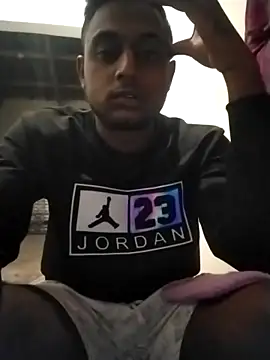 Snapshot of Mohandkim chatting on May 4, 1:23 am Mohandkim online show from May 4, 1:23 am