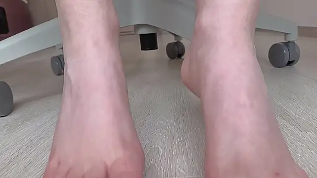 Feetbeth online show from December 15, 7:40 pm