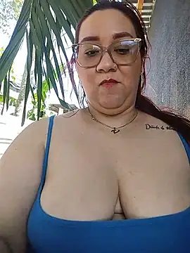 sharon G online show from January 8, 5:15 pm