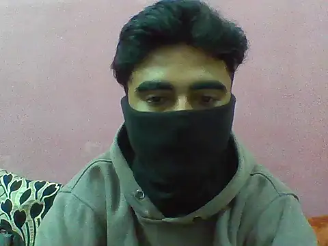 Snapshot of no_one_knows_ chatting on December 14, 3:17 pm no one knows online show from December 14, 3:17 pm