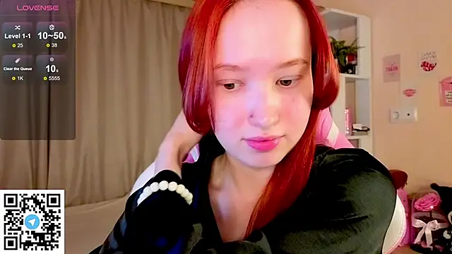 Snapshot of sunflare_ chatting on March 9, 5:28 pm sunflare online show from March 9, 5:28 pm