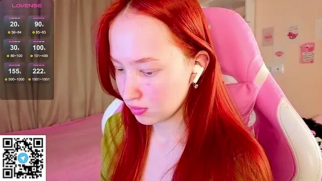 Snapshot of sunflare_ chatting on March 26, 5:29 pm sunflare online show from March 26, 5:29 pm