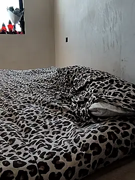 tenifer online show from January 17, 1:16 pm