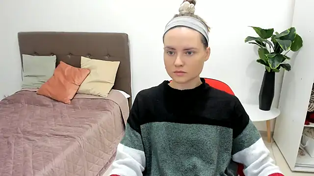 Jessy lil online show from February 19, 3:41 pm