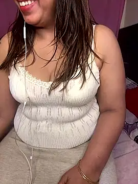 butterflyslay online show from January 9, 5:21 am