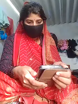 Snapshot of Aaisha_01 chatting on February 4, 5:35 am Aaisha 01 online show from February 4, 5:35 am