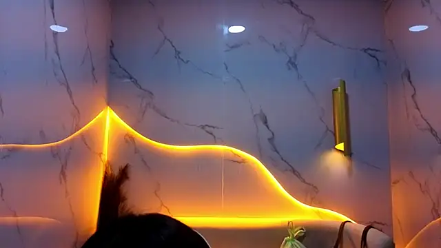 Sofi Adams Tx online show from January 7, 1:02 pm