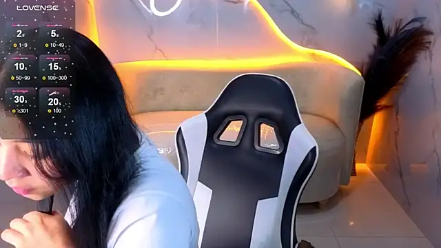 Sofi Adams Tx online show from February 10, 8:13 pm