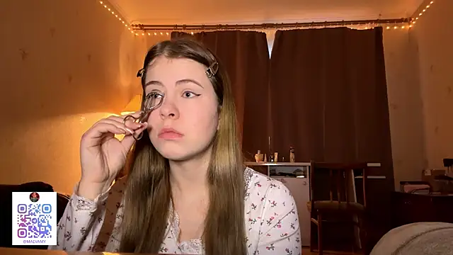 MaevAmy online show from January 17, 5:45 am