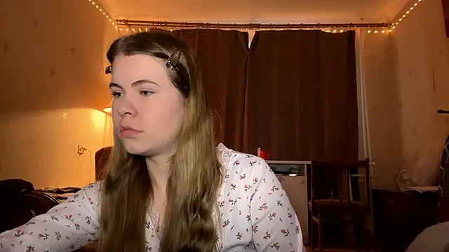 MaevAmy online show from February 2, 12:37 pm