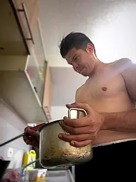 Snapshot of _NickJuniorr chatting on December 14, 3:50 pm NickJuniorr online show from December 14, 3:50 pm