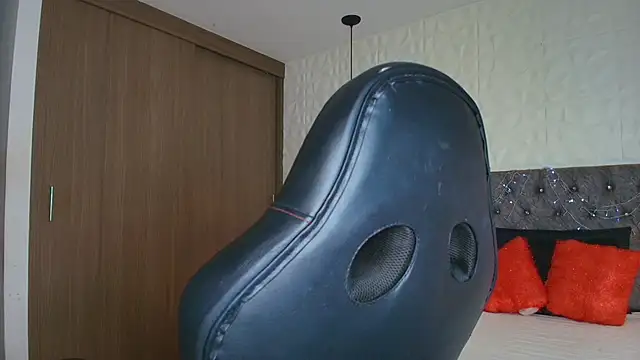 alisson-dl online show from January 13, 5:51 pm