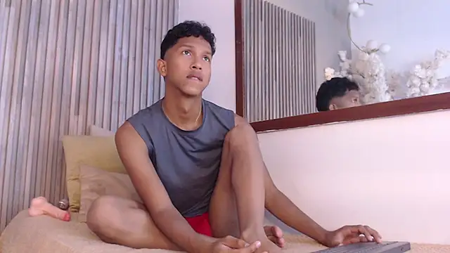 SmoothAlpha  online show from July 25, 3:31 pm