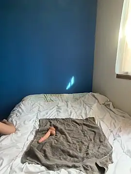 CoquineCharmeuse online show from March 23, 1:48 pm