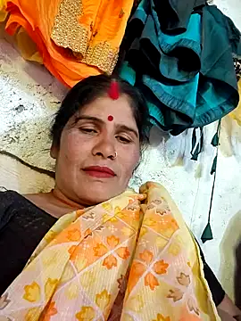 Snapshot of Mahi_bigg chatting on January 19, 9:13 am Mahi bigg online show from January 19, 9:13 am