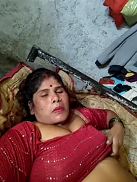 Snapshot of Mahi_bigg chatting on March 11, 4:29 am Mahi bigg online show from March 11, 4:29 am