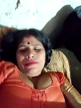 Snapshot of Mahi_bigg chatting on March 19, 9:30 pm Mahi bigg online show from March 19, 9:30 pm