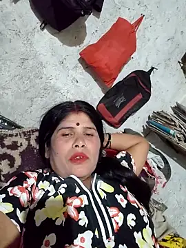 Snapshot of Mahi_bigg chatting on March 25, 7:20 pm Mahi bigg online show from March 25, 7:20 pm