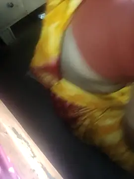 Snapshot of bhabi_open_nshow chatting on December 16, 8:41 am bhabi open nshow online show from December 16, 8:41 am