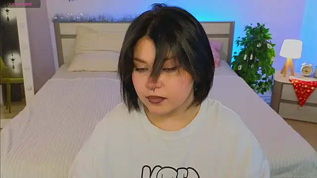 Snapshot of Choee_Bliss chatting on December 14, 10:31 am Choee Bliss online show from December 14, 10:31 am