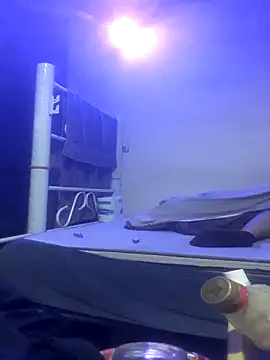 BiSexyCouple online show from December 20, 2:51 am