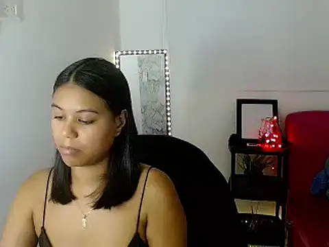 Snapshot of Shawnycarson chatting on April 2, 3:09 pm Shawnycarson online show from April 2, 3:09 pm
