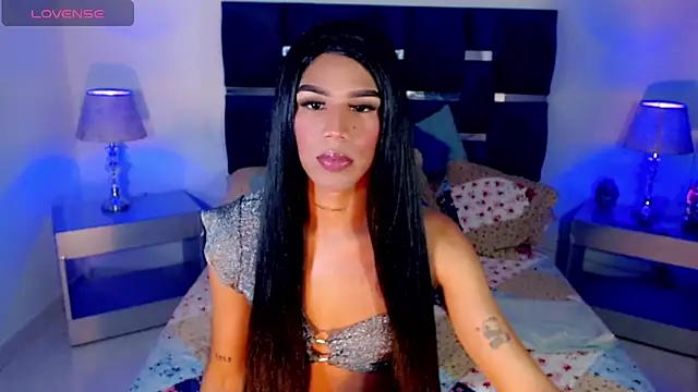 Snapshot of danielaacostats chatting on December 14, 2:22 pm danielaacostats online show from December 14, 2:22 pm