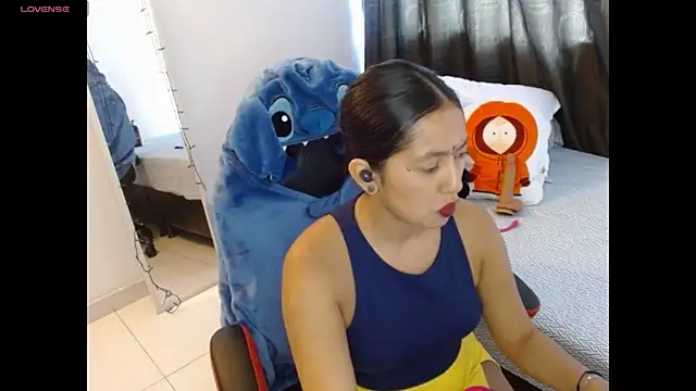 Snapshot of NovahPerotti chatting on July 7, 7:51 pm NovahPerotti online show from July 7, 7:51 pm