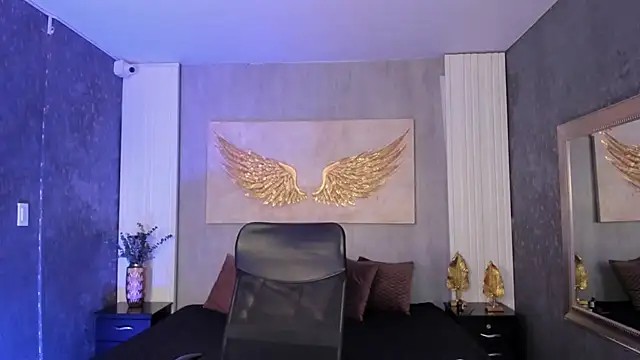 Snapshot of ariaa_belle chatting on March 22, 3:21 am ariaa belle online show from March 22, 3:21 am