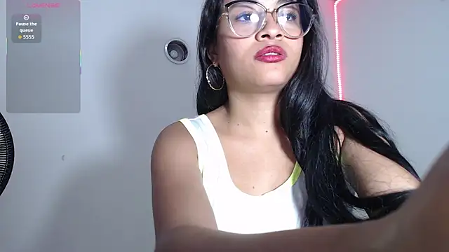 DAFNNEE HOT online show from December 19, 4:14 pm